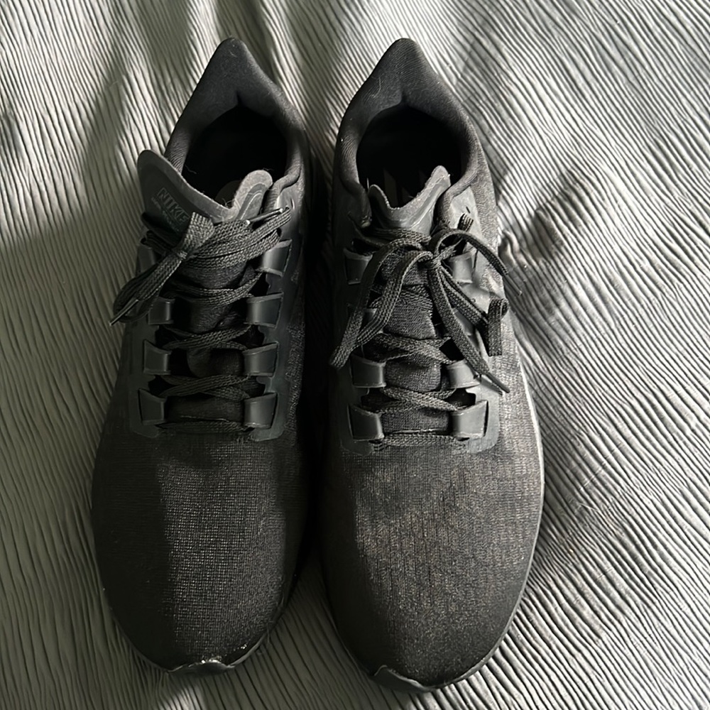 Black mens nike shoes sneakers 13